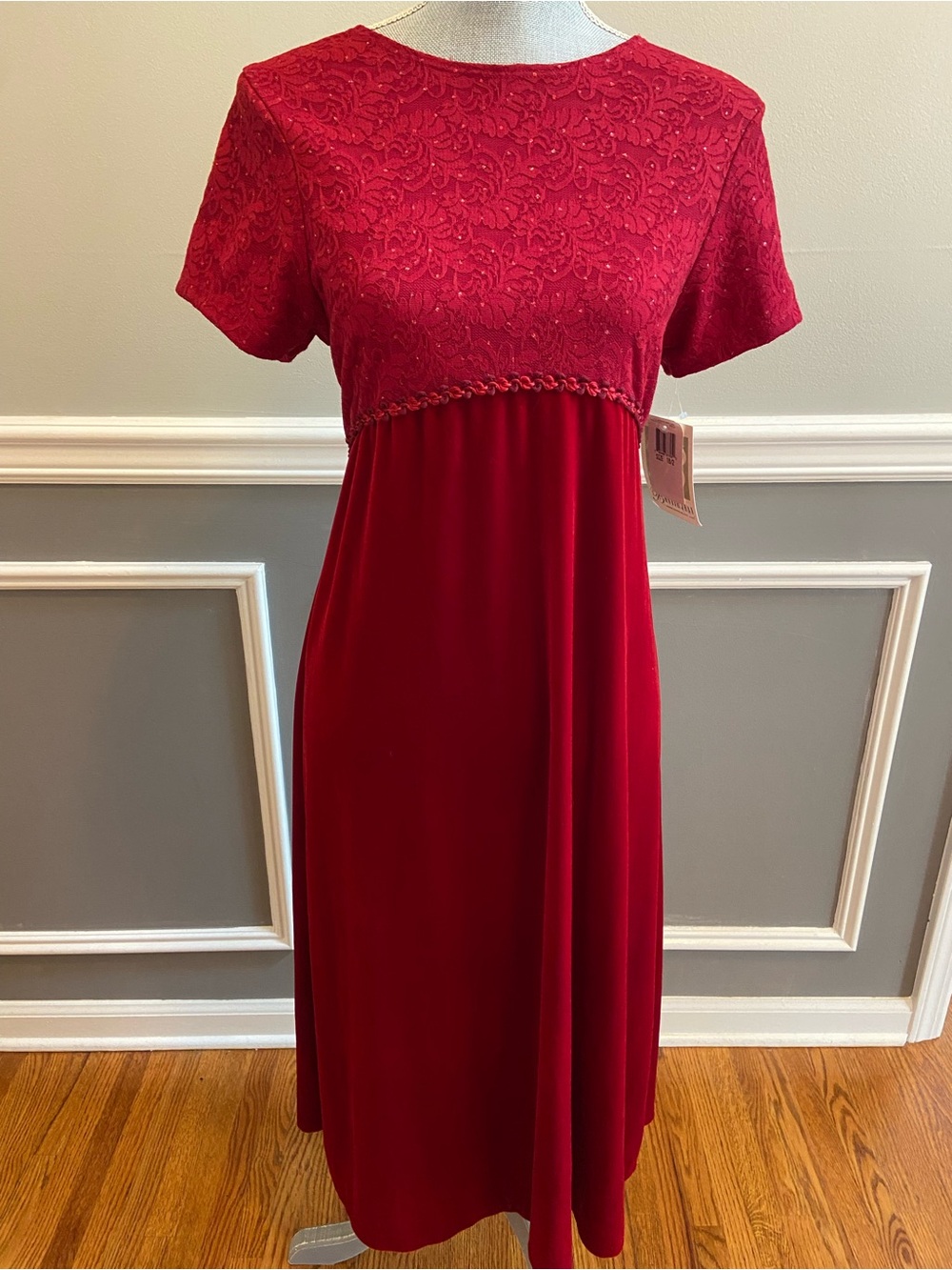 Cherry Red Velvet Dress Stretchy Satin Lace Up Women’s Size 18 Vintage NEW